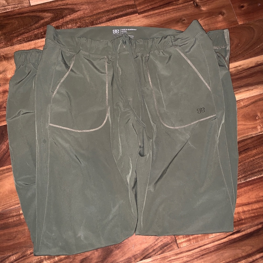Albion Fit S Jetsetter pant Olive